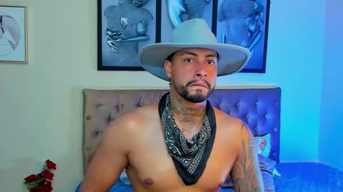 bastian_jones1 online show from January 6, 10:58 pm