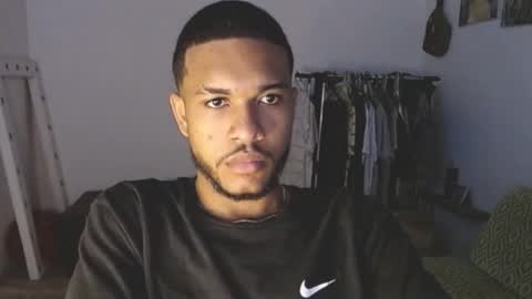 Snapshot of bat_777 chatting on March 2, 5:33 am Aron online show from March 2, 5:33 am