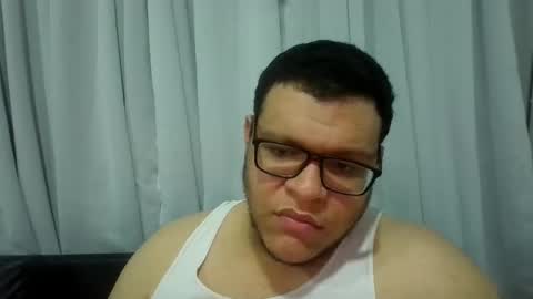 Snapshot of batman2430 chatting on March 5, 2:57 am brian online show from March 5, 2:57 am