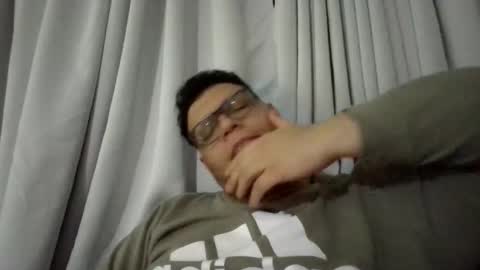 Snapshot of batman2430 chatting on October 19, 9:21 am brian online show from October 19, 9:21 am