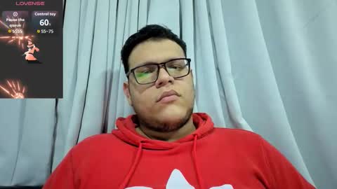 Snapshot of batman2430 chatting on October 29, 12:02 am brian online show from October 29, 12:02 am