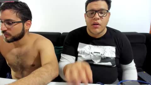 Snapshot of batman2430 chatting on November 18, 4:06 am brian online show from November 18, 4:06 am