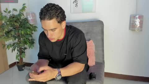 battista  online show from April 18, 10:21 pm