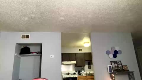 battlewolfxx online show from November 3, 3:35 pm