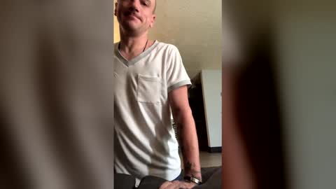 battlewolfxx online show from April 20, 6:42 pm