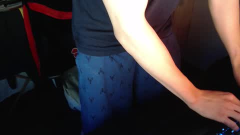 Try asking online show from January 10, 10:03 pm