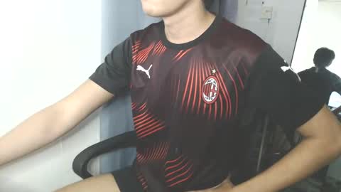 Snapshot of baxter_bab chatting on February 5, 12:27 pm Lf Babe online show from February 5, 12:27 pm