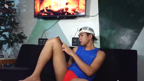 Snapshot of baxter_bab chatting on October 9, 2:04 pm Lf Babe online show from October 9, 2:04 pm