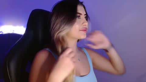 bay_babe online show from January 31, 4:36 am