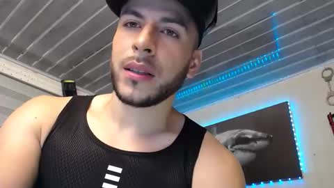 Bayron Rodriguez online show from May 3, 11:16 am