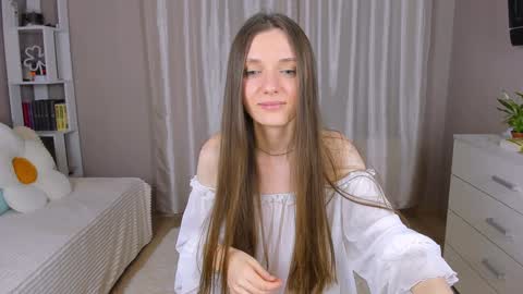 Snapshot of bb_lourels_ chatting on February 1, 7:55 pm Lourel I will be here on and online show from February 1, 7:55 pm