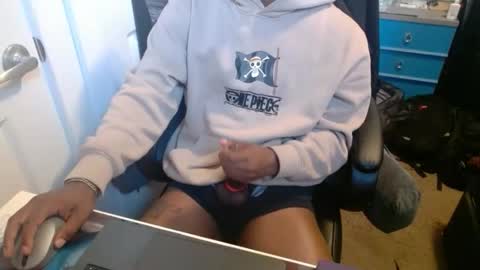 Racks online show from June 10, 1:54 pm