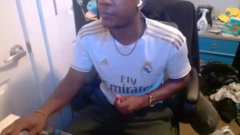 Racks online show from June 24, 3:22 pm