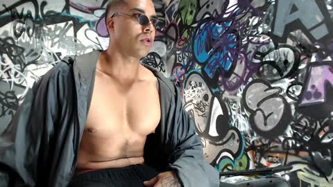 Justin online show from January 4, 9:41 pm