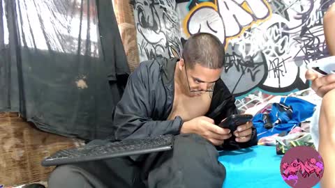 Justin online show from February 23, 6:01 pm