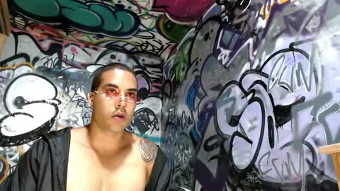 Justin online show from February 6, 12:48 am