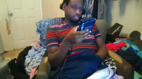 rocker n queen online show from December 9, 6:14 pm