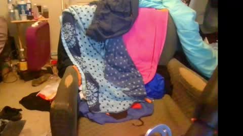 rocker n queen online show from October 16, 12:39 pm