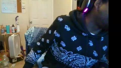 rocker n queen online show from February 3, 8:58 pm