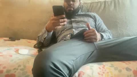 Snapshot of bbcfun44 chatting on December 17, 8:21 pm Zaddy online show from December 17, 8:21 pm