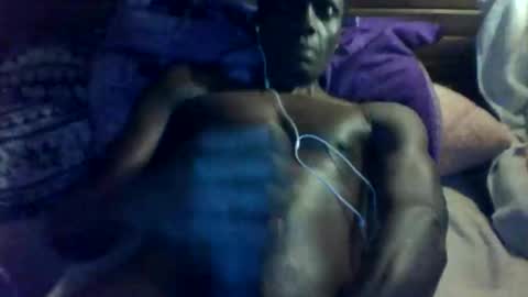 Snapshot of bbcmasterxl chatting on December 2, 12:49 am bbcmasterxl online show from December 2, 12:49 am