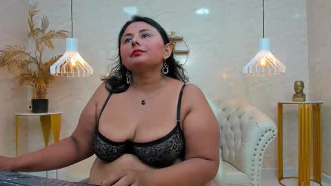 BBW Cindyy  online show from October 8, 3:31 pm