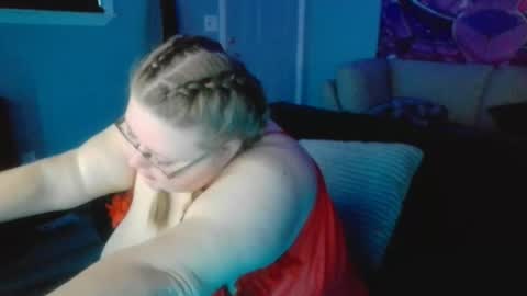 Snapshot of bbwgamergirl93 chatting on September 26, 2:54 pm bbwgamergirl93 online show from September 26, 2:54 pm
