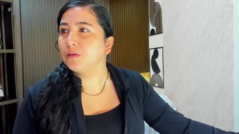 Snapshot of bbwluxurymuse chatting on May 14, 11:17 am bbwluxurymuse online show from May 14, 11:17 am