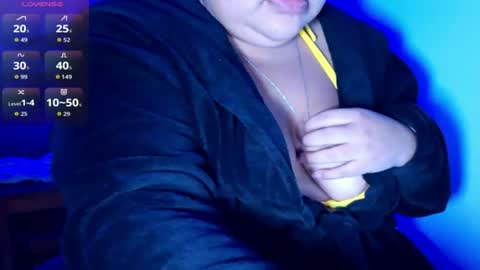 The girl next door  online show from June 26, 11:31 pm