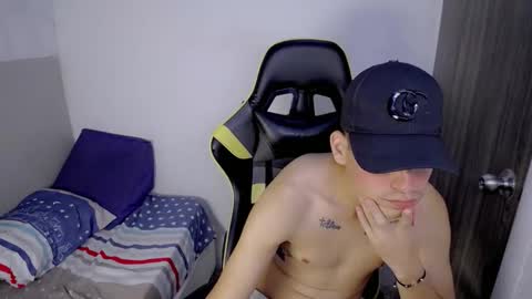 Snapshot of bby_cash_ chatting on March 12, 4:51 am BBY CASH online show from March 12, 4:51 am