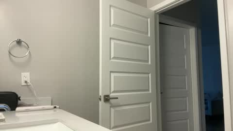 Trinity online show from December 22, 8:06 pm