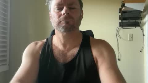 Snapshot of bcjonny chatting on January 5, 9:29 pm BCJonny online show from January 5, 9:29 pm