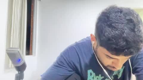 bdever7 online show from April 21, 2:37 am