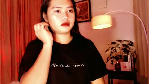 Marie  online show from February 24, 5:11 am