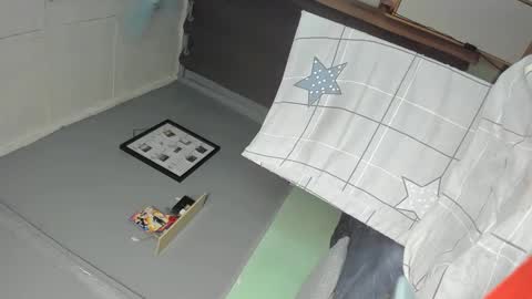 Snapshot of beagarza chatting on January 6, 5:30 am Miss B online show from January 6, 5:30 am