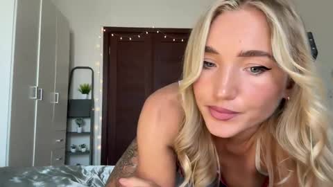 Chloe online show from March 17, 6:50 am