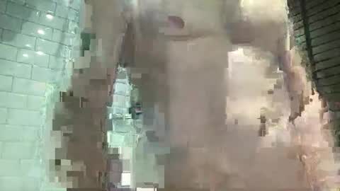 Snapshot of bear39ex chatting on November 15, 12:23 pm Darrel online show from November 15, 12:23 pm