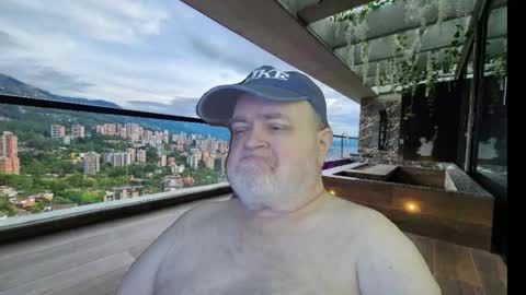 Dookie online show from October 19, 2:23 am