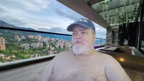 Dookie online show from February 15, 8:05 pm