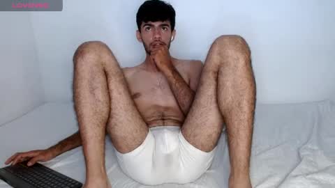 Snapshot of bear_97s chatting on May 7, 3:12 am Pipe online show from May 7, 3:12 am