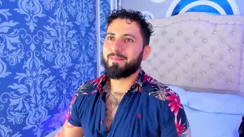 bear_mao_ online show from February 13, 11:28 am