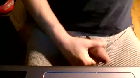 Snapshot of bearacuda555 chatting on March 8, 11:18 pm Bruno online show from March 8, 11:18 pm