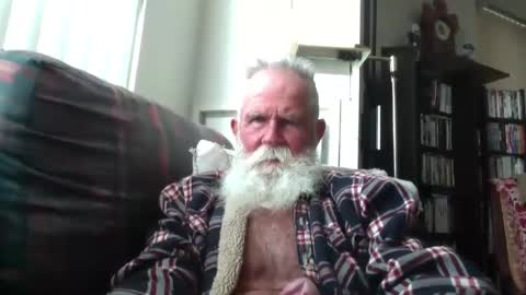 beardbushy online show from October 8, 1:42 pm