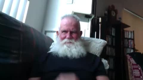 beardbushy online show from November 17, 4:57 pm
