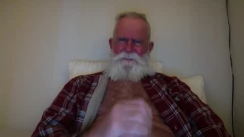 Snapshot of beardbushy chatting on March 5, 5:42 pm beardbushy online show from March 5, 5:42 pm