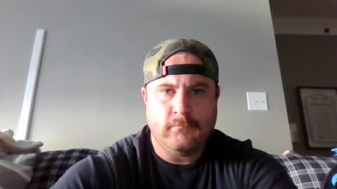 bearded4urpleasure online show from October 17, 8:44 pm