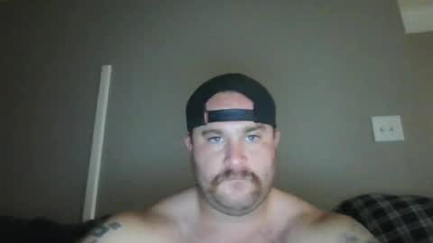 Snapshot of bearded4urpleasure chatting on June 28, 4:29 am bearded4urpleasure online show from June 28, 4:29 am