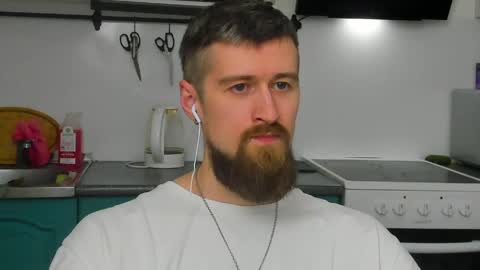 Zeus online show from April 21, 1:42 am