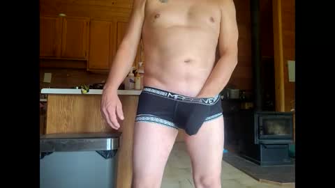 bearded_woodsman online show from June 10, 12:22 am