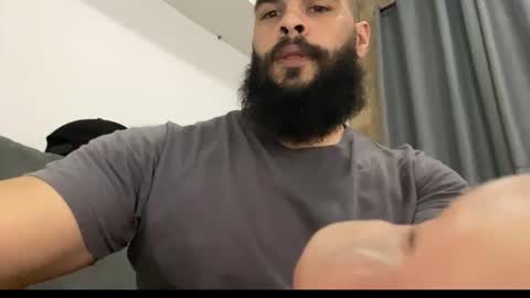 Min online show from December 1, 6:18 am